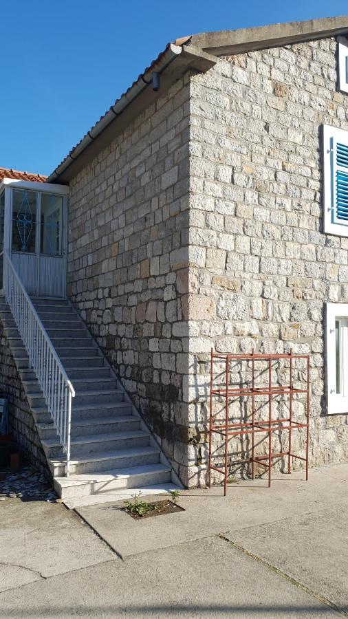 Apartment Magazini Petrovac Bagian luar foto
